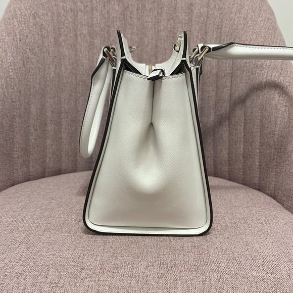 NWOT Kate Spade White Leather Satchel with Elegant Design - Picture 7 of 12